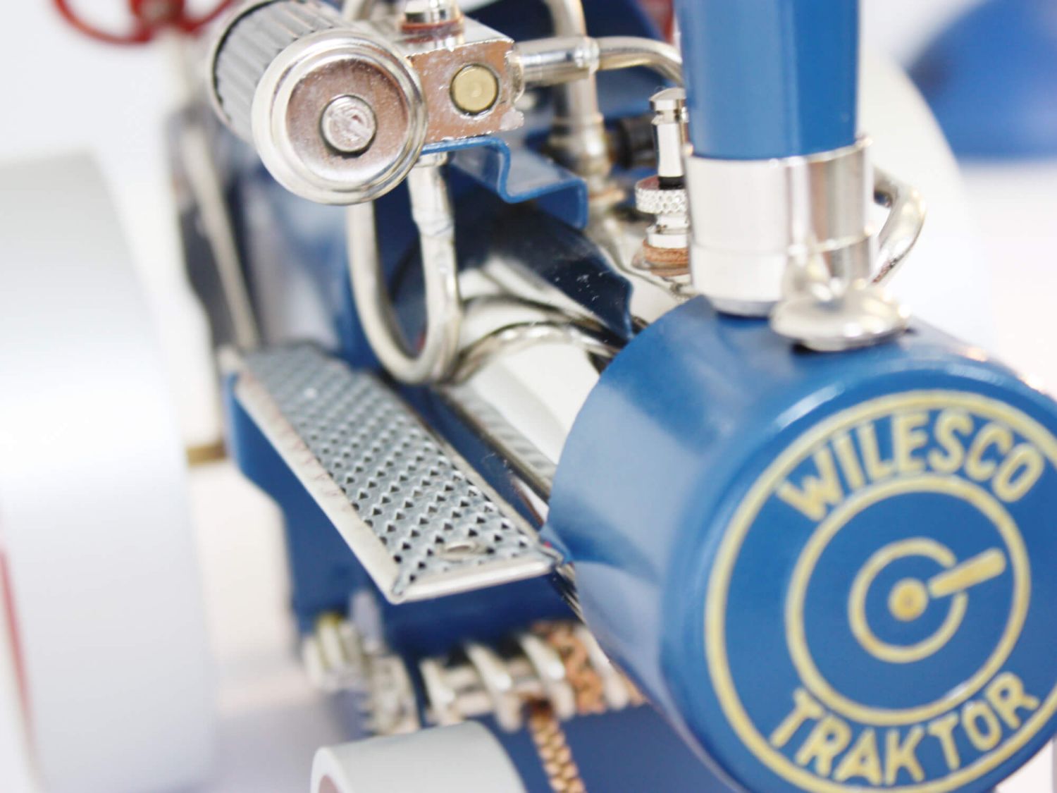 Wilesco D405 Steam Traction Engine In Blue